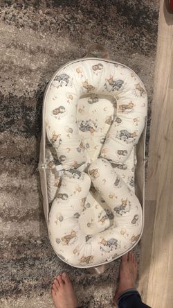 Baby lounger