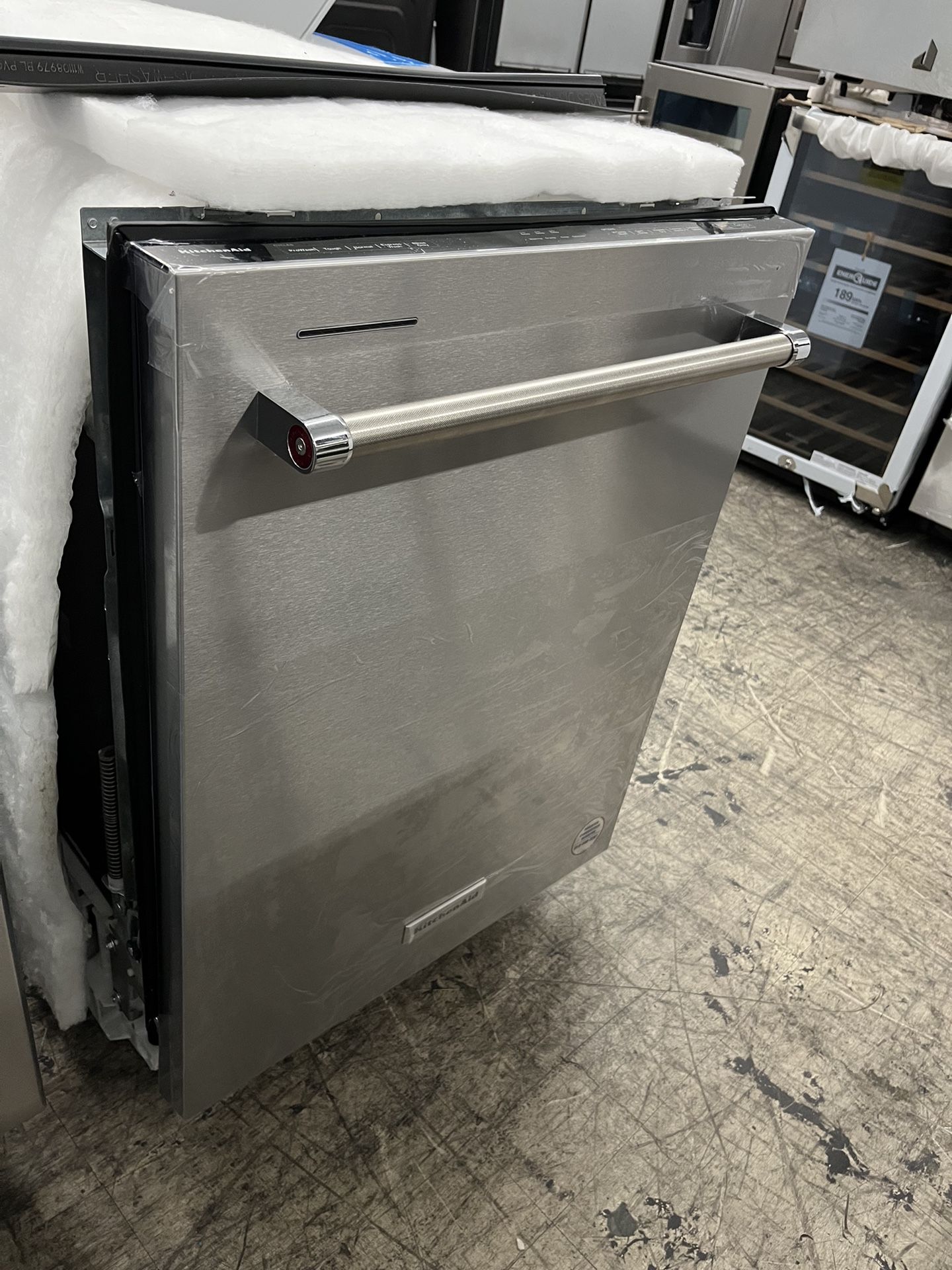 KitchenAid Stainless Steel Dishwasher 3 Racks