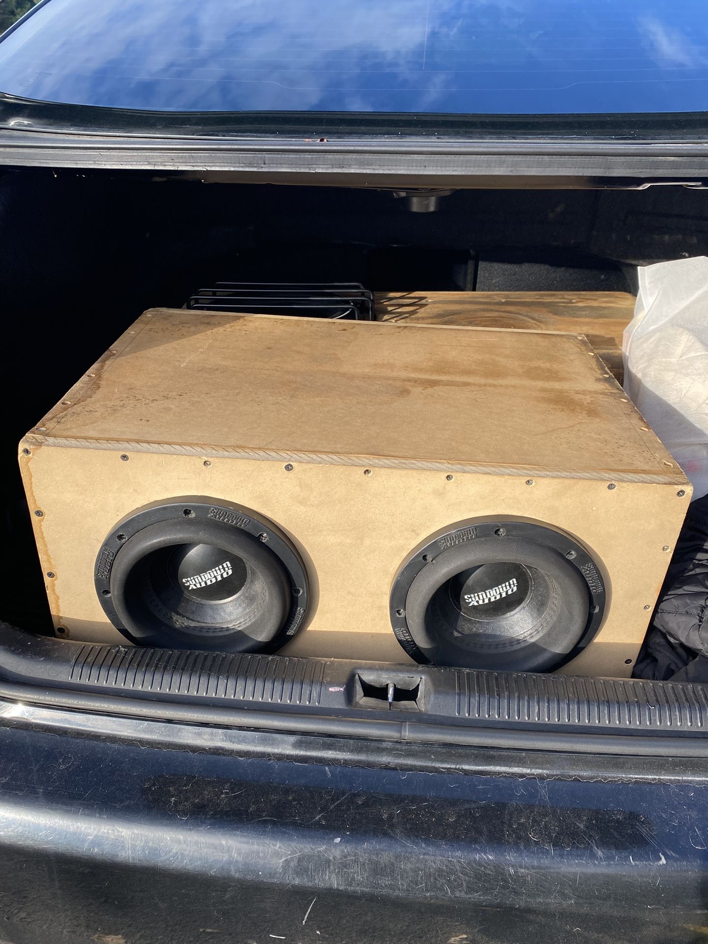 8 Sundown Audio Sa. D2. 500rms Each Sub