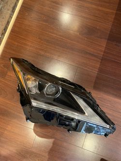 2016 - 2019 Lexus RX350 Right headlight