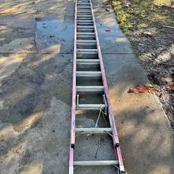 28 Ft N 32 Ft Good Condition Extension Ladders 