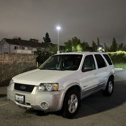2005 Ford Escape Hybrid