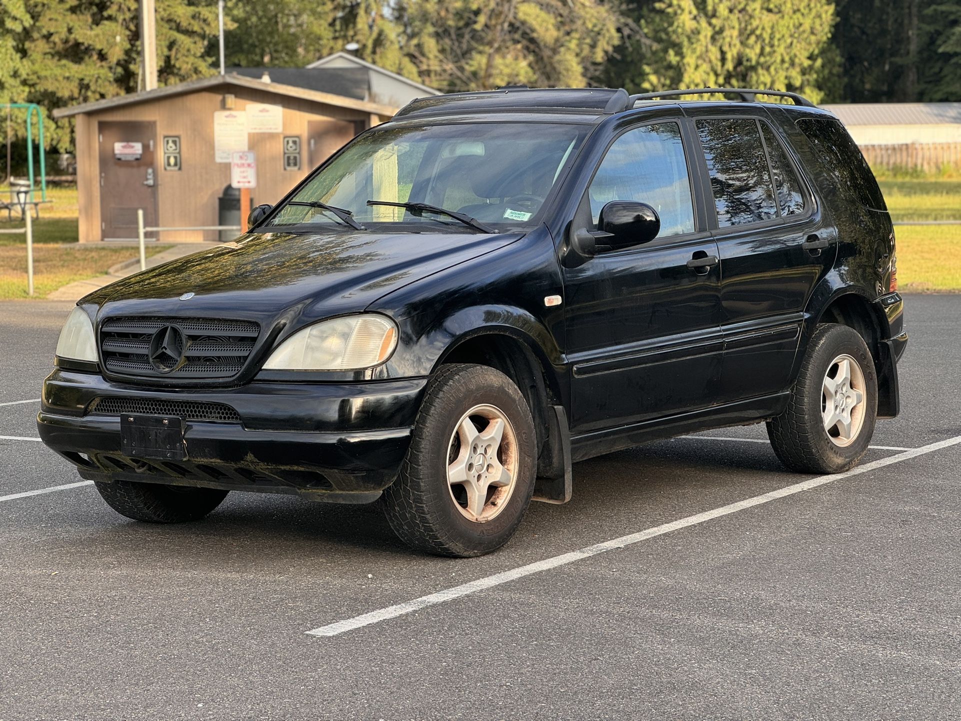 2000 Mercedes Benz ML 320
