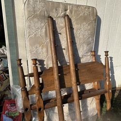 Queen Size Bedroom Set Antique