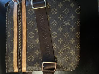 Louis Vuitton bag old flower waist bag handbag shoulder bag for Sale in  Artesia, CA - OfferUp