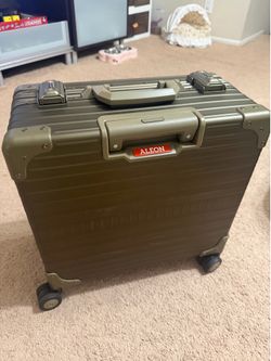 ALEON Aluminum 17” Travel Luggage Briefcase