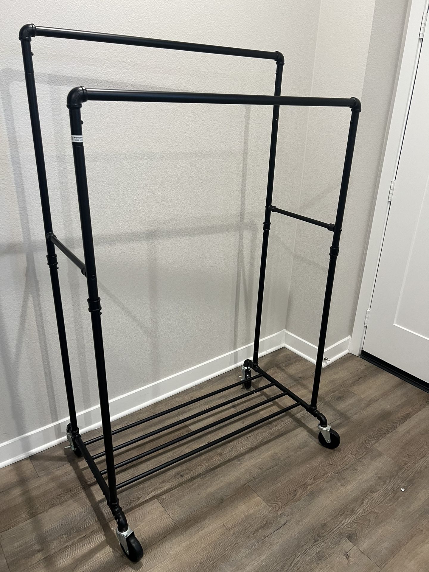 Clothes Rack 