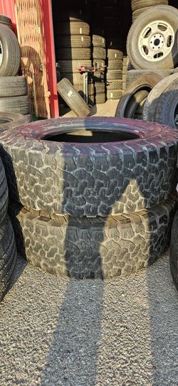 BFGoodrich LT 275/70/18
Like New
Pair
Mount, Balanced, Installed