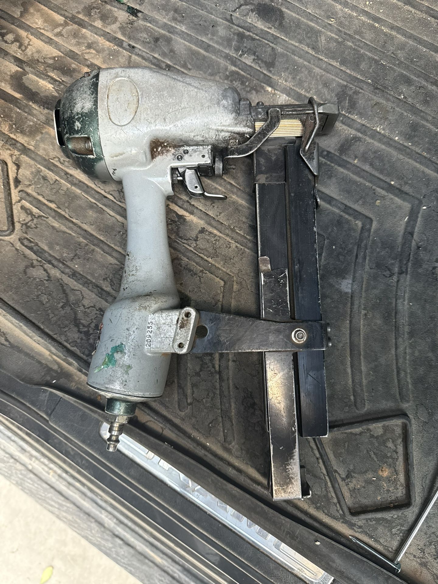 Staple Gun