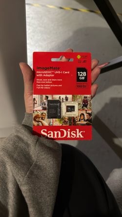  MicroSDXC UHS-1 Memory Card with Adapter