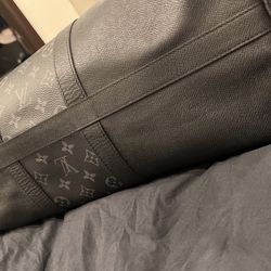 LOUIS VUITTON KEEP BALL DUFFLE BAG AUTHENTIC for Sale in San Francisco, CA  - OfferUp