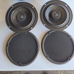 Stock Harley Davidson 6.5" Speakers and Covers