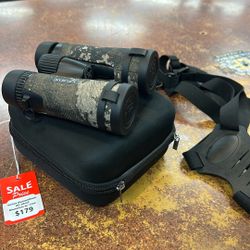 Vortex Diamondback HD 10x42 Binoculars W/ Case
