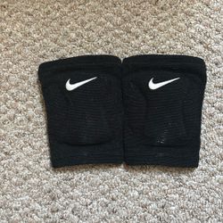 Nike Streak Volleyball Knee Pads M/L