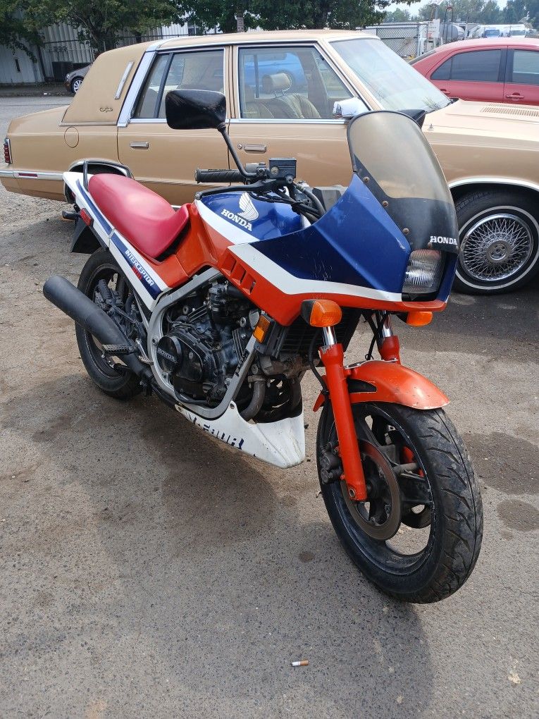 Honda Vf500f Interceptor