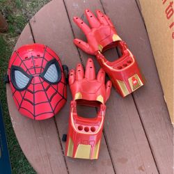 Spider-Man Talking Mask And Gloves Hands Toy Costume