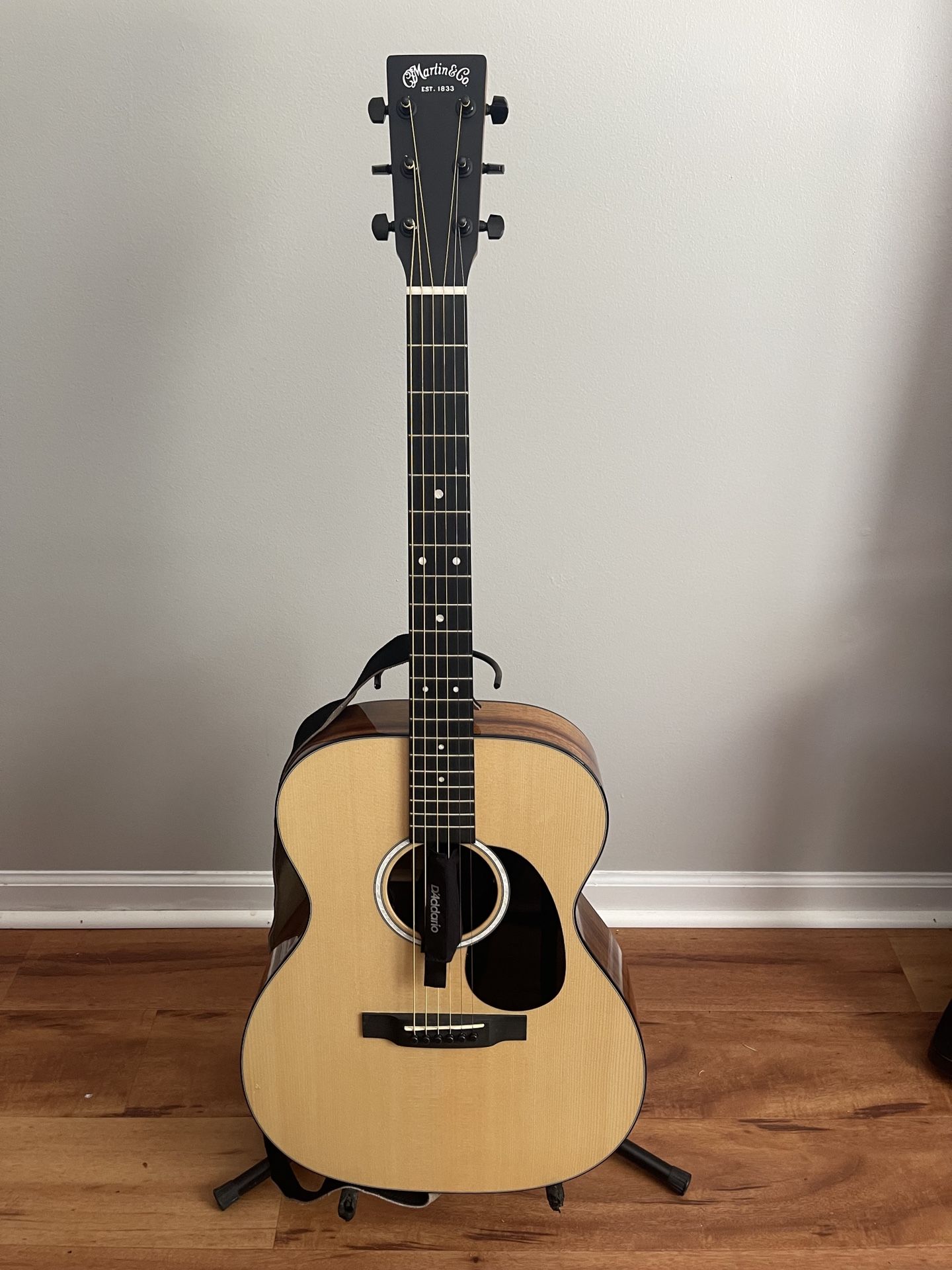 Martin 000-12e