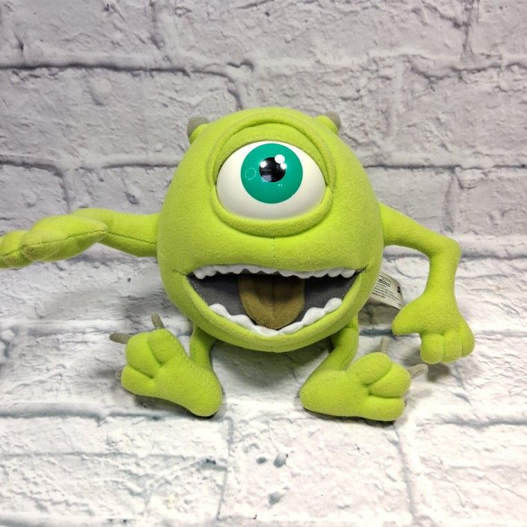 MIKE WAZOWSKI ACTION EYE