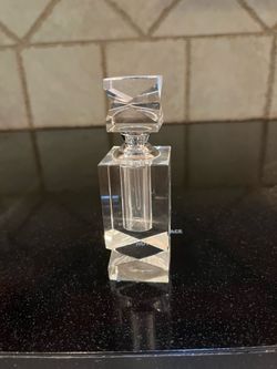 Purfume bottle