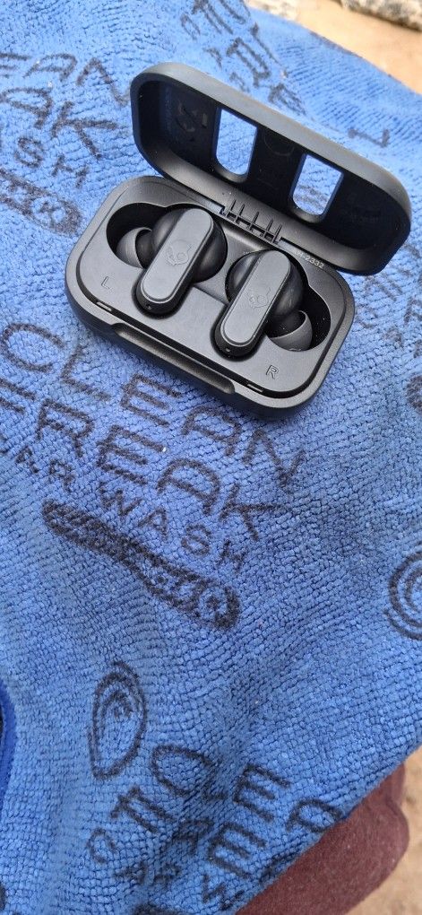 Skullcandy DIME 2 wireless Earbuds