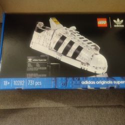 Adidas lego set shoe