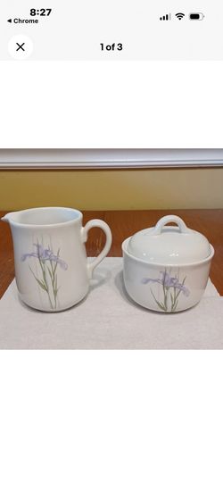 Corelle Iris Shadow Creamer Set