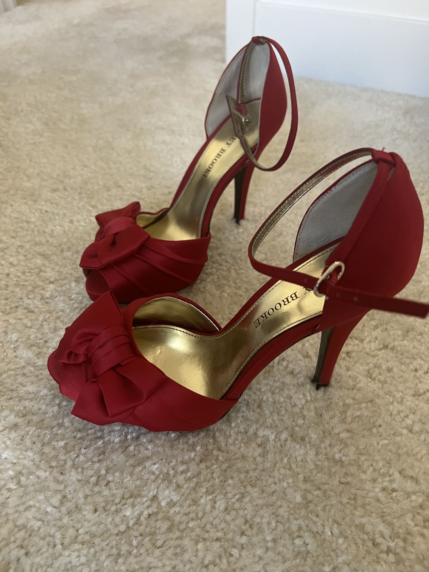 Audrey Brooke Size 7.5 Red Heels