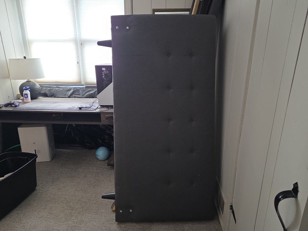 Queen Size Bed w/ Mattress.