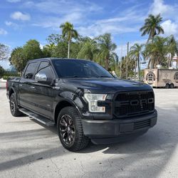 2015 Ford F150 Lariat