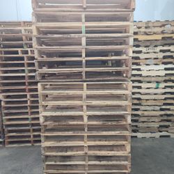 Standard 4 Way Entry 48x40 Pallets 