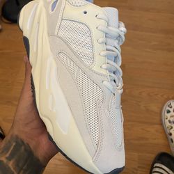 Yeezy Boost 700