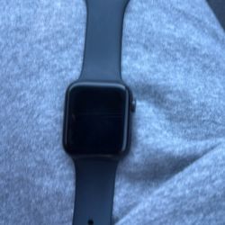 Apple Watch SE 44 MM