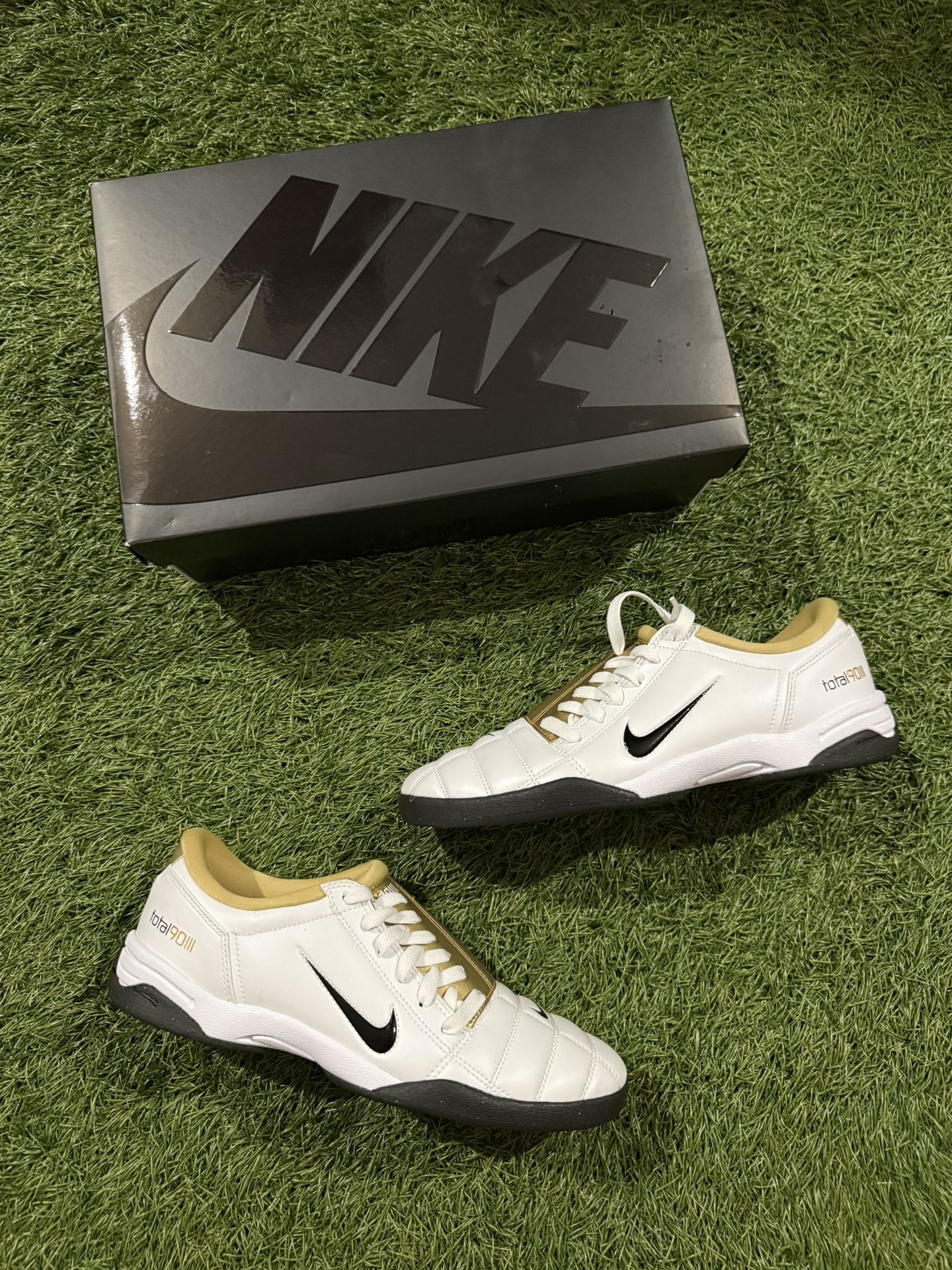 Nike Total 90 SP White Metallic Gold