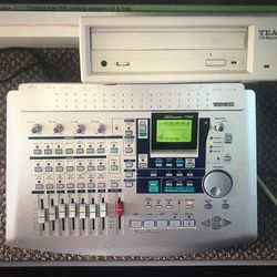 Tascam Digital Portastudio 788 w/ CD Reader/ Writer