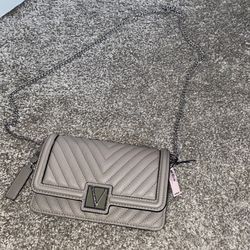 Victoria Secret Purse for Sale in Montebello, CA - OfferUp