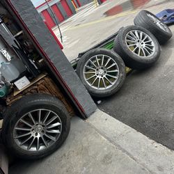 Mercedes G Class 20” Wheels 
