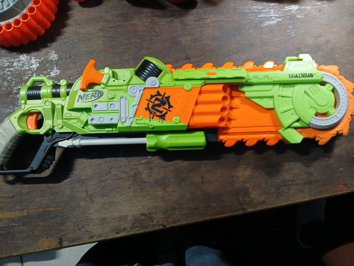 Nerf Zombie Strike Brainsaw Blaster