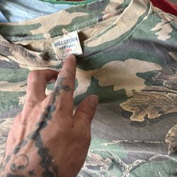 B-grade Vintage T 6$