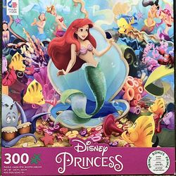 Disney Princess The Little Mermaid Puzzle (300 Pieces) + Free Disney Book
