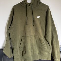 Nike Hoodie Size Medium