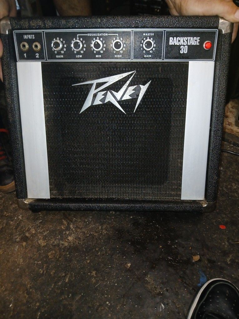 guitar amp PEAVEY