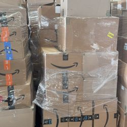 Pallet of goods. Comfort,blankets. Electric blanket. Sheet set. Pet supply.