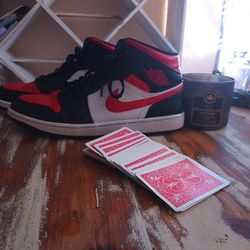 Air Jordan 1 - BLACK, WHITE & RED Hightop