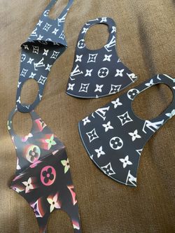 Fashion mask 😷 going cheap