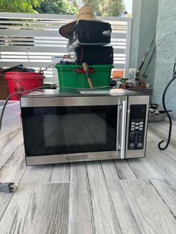 Microwave Oven