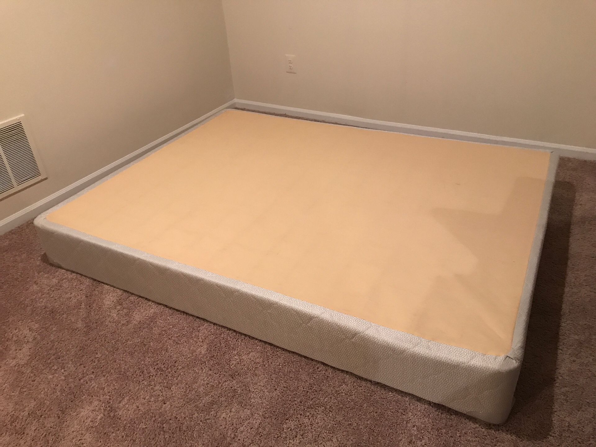 Queen size box spring in perfect condition