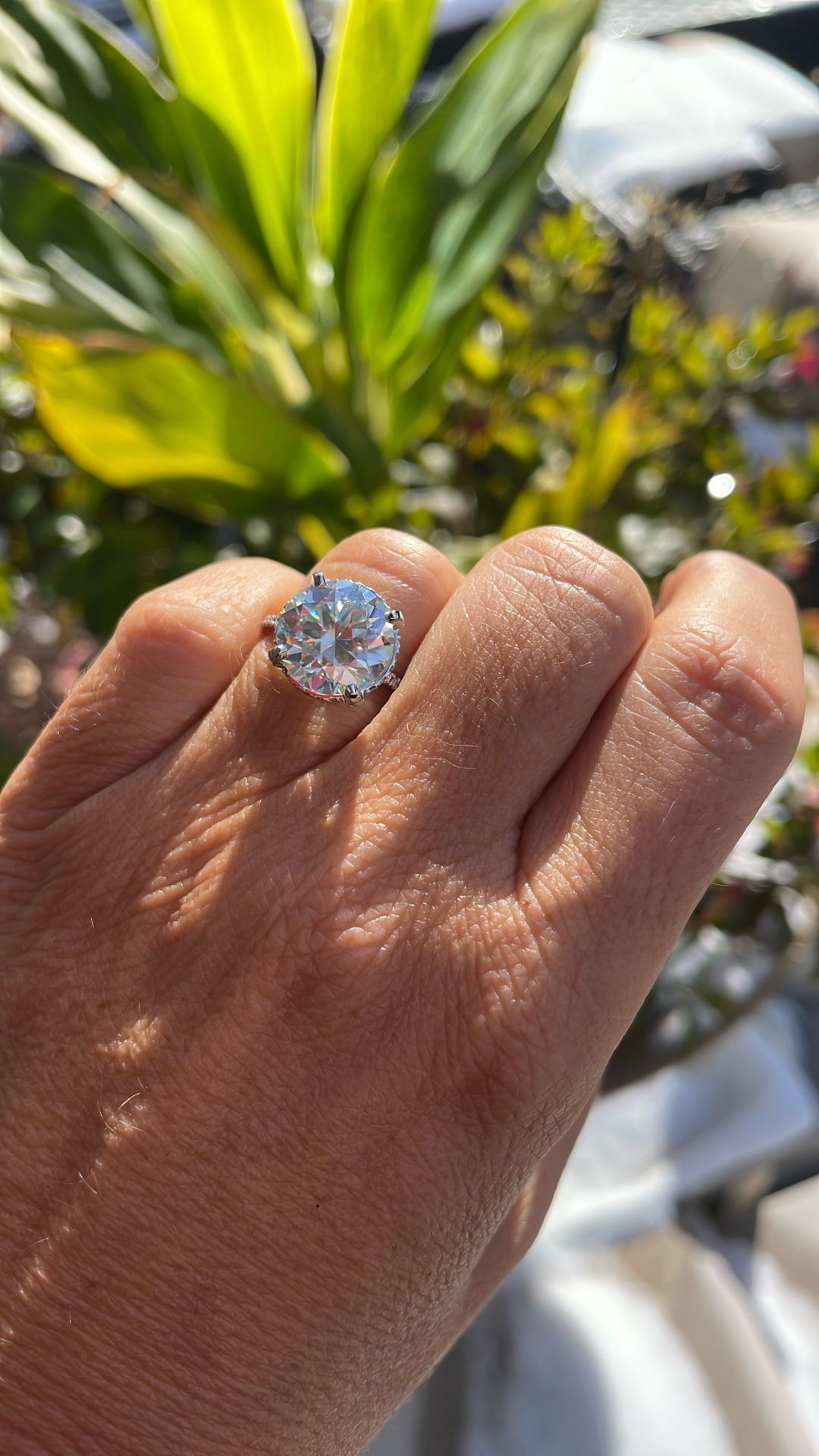 Gorgeous PLATINUM Diamond Band With Moissanite Center