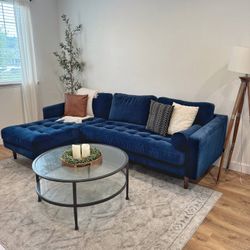 Like New MCM sectional Couch 
