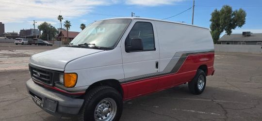 2007 Ford E350 Super Duty Cargo