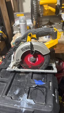 Dewalt